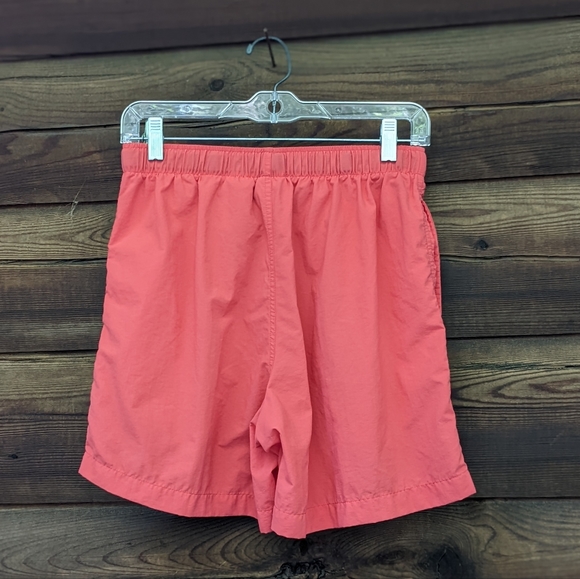 Columbia woman's hiking shorts w/ adjustable waist Size Small - Picture 2 of 6